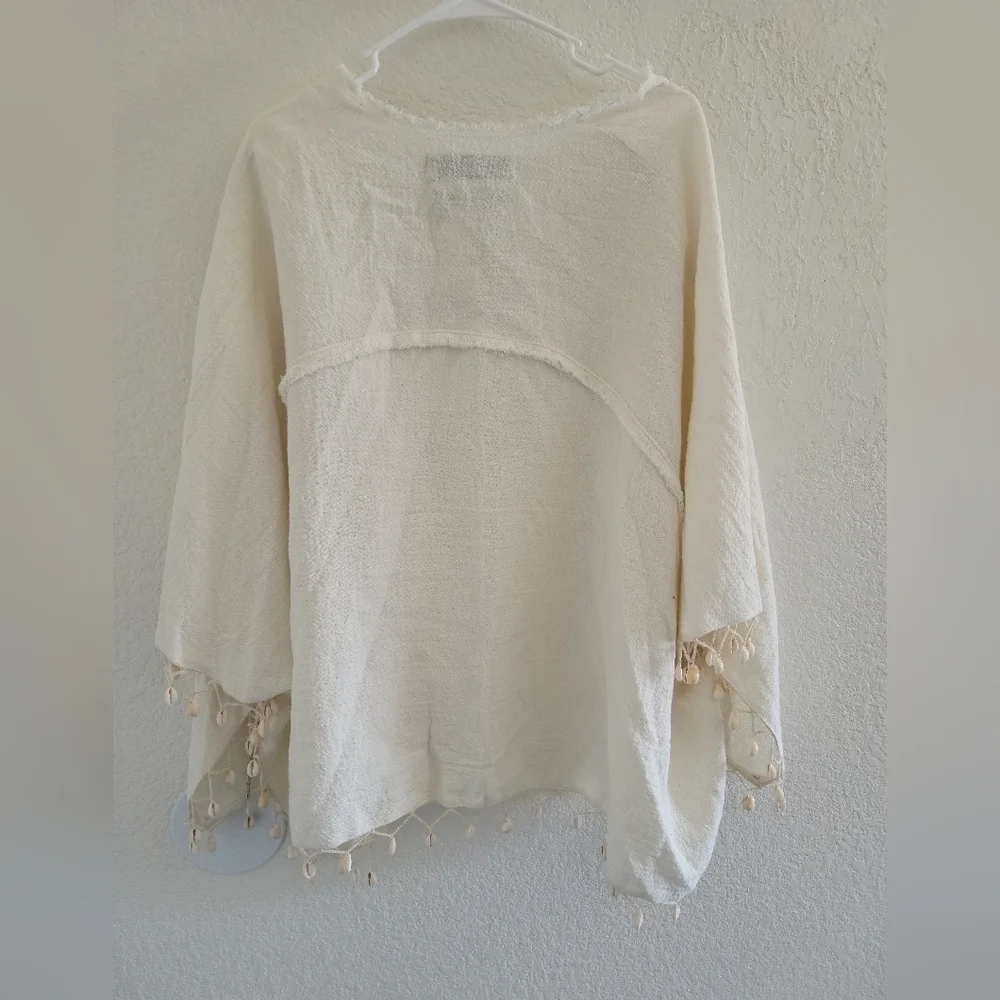 Zara - Shell Poncho - Picture 9 of 11